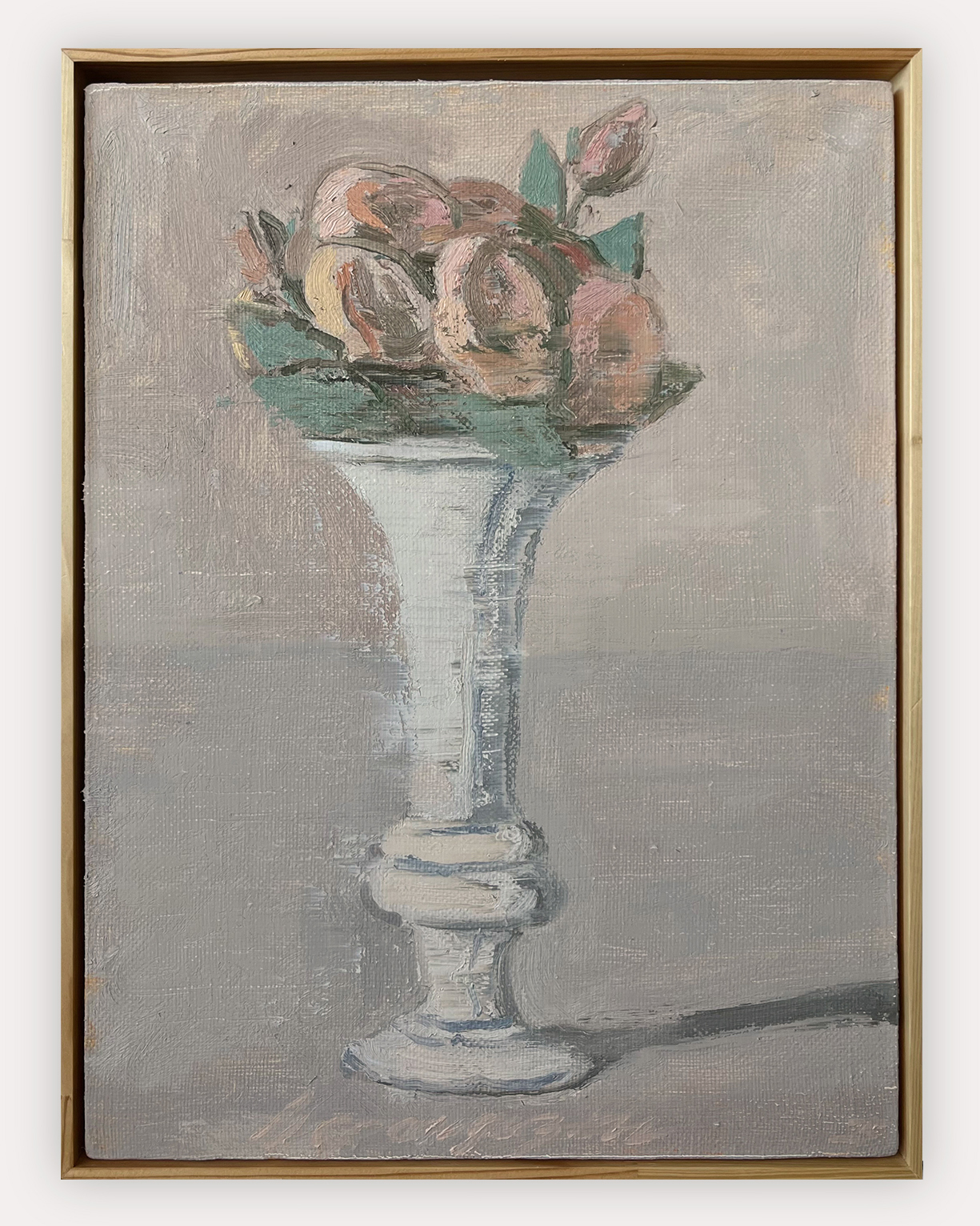 Натюрморт с розами серии 